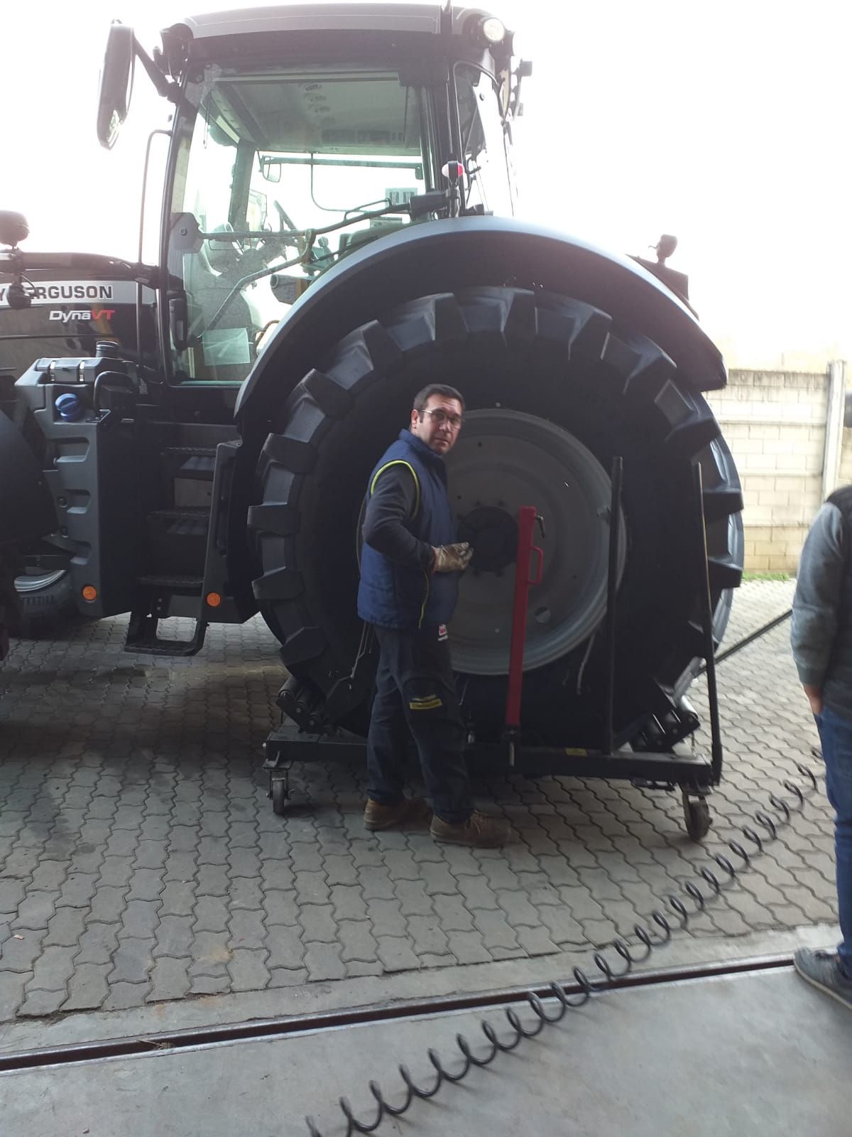 Pneumatici Agricoli extra large trattore trattori per  di Riso Risaia Pavia Oltrepo Pavese Vigevano Mortara